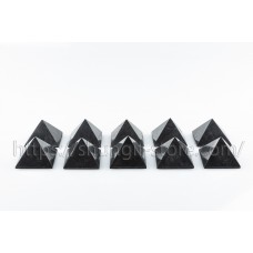 10 Polished shungite pyramid 40x40mm